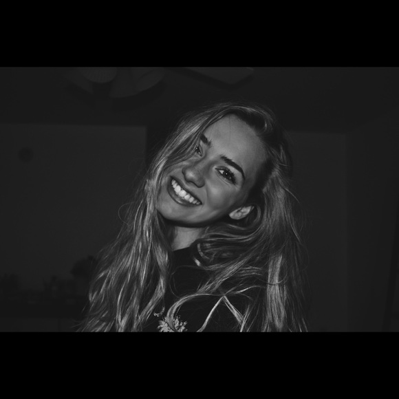 Meet your Posher, Nova - Picture 7 of 8